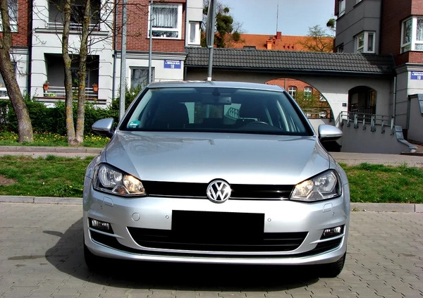 Volkswagen Golf cena 43900 przebieg: 213000, rok produkcji 2015 z Elbląg małe 631